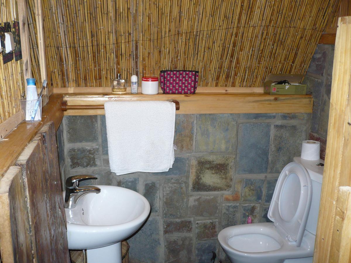 Rwiza Village Gitesi Buitenkant foto